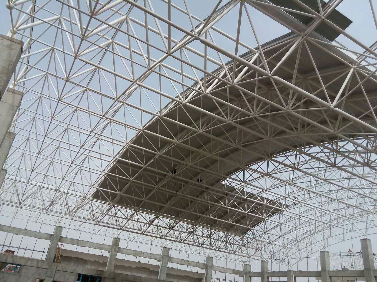 克拉玛依一汽网架